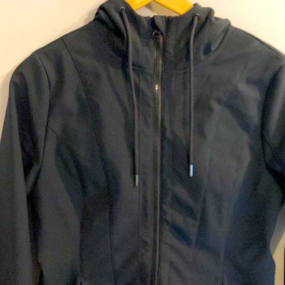 Ladies Eddie Bauer Jacket - Picture 3 of 13